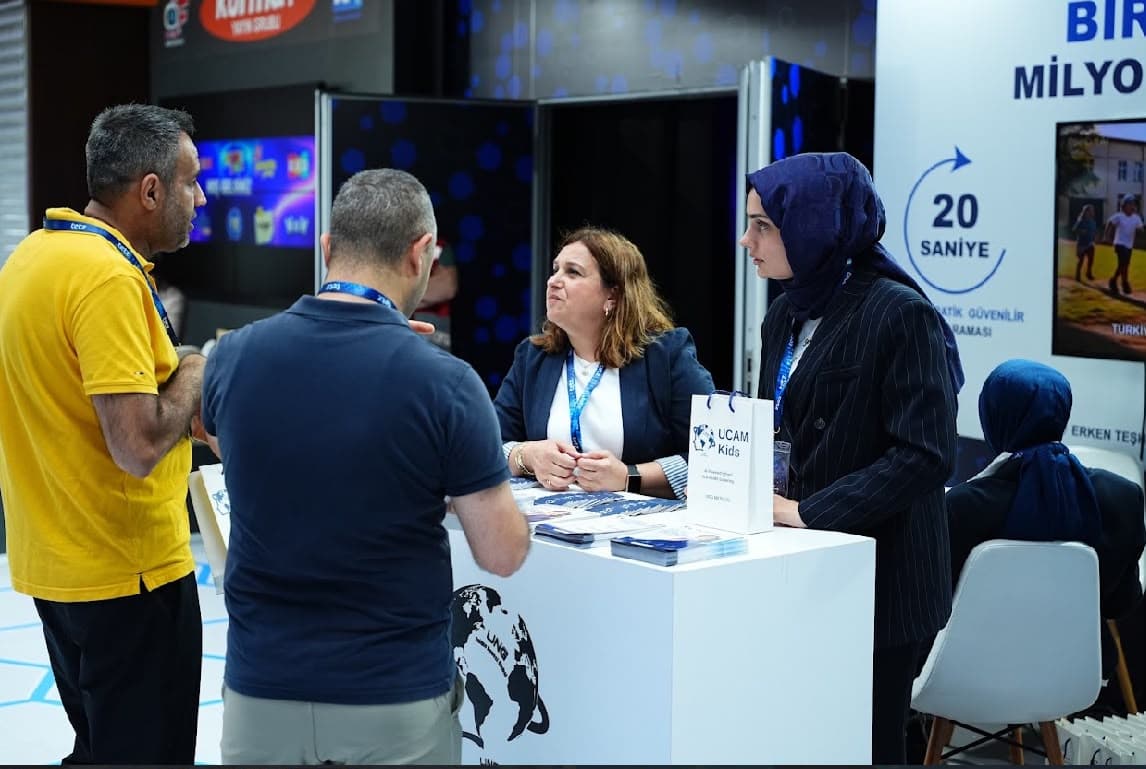 UCAM Kids sorgte auf der TETZ-2026-Messe für Aufsehen! 4