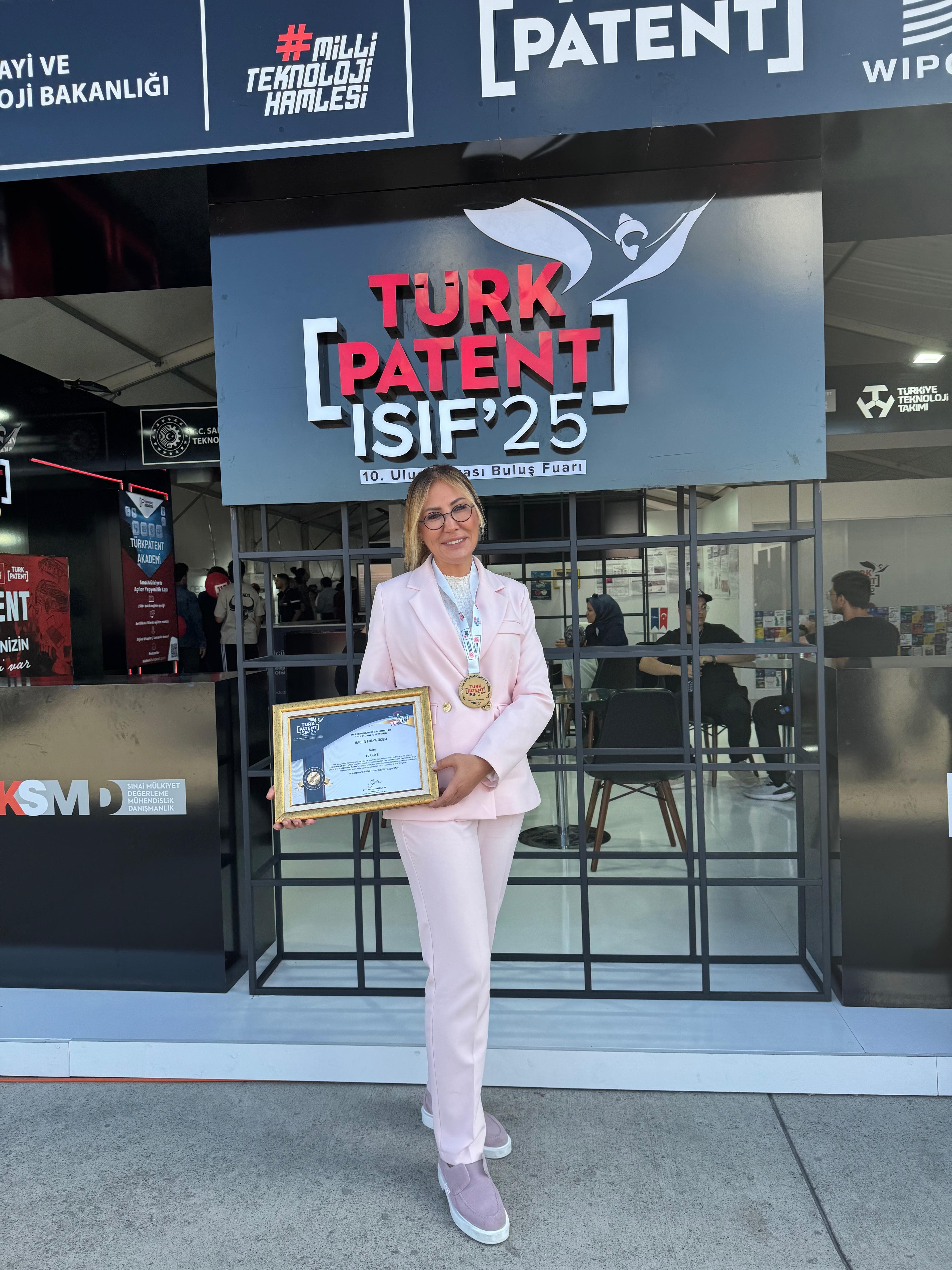 TÜRKPATENT-ISIF'25-Auszeichnung für UNG Gesundheitstechnologien 4